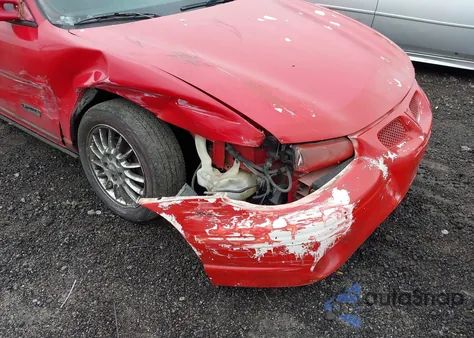 2001 Pontiac Grand Prix Gtp z USA, uszkodzony, nr VIN 1G2WR52101F162281